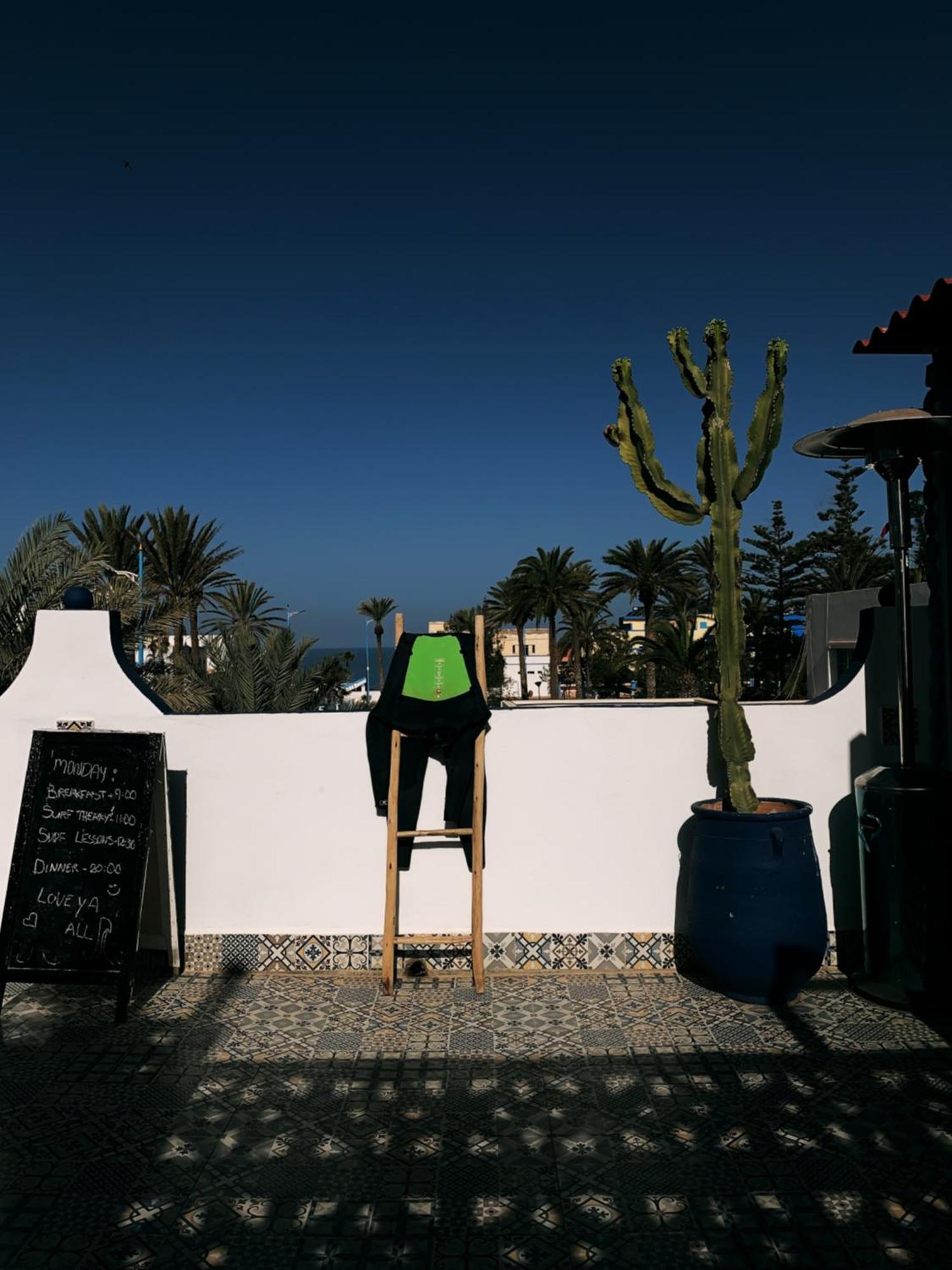 El Moja Surfhouse Hotel Sidi Ifni Ngoại thất bức ảnh