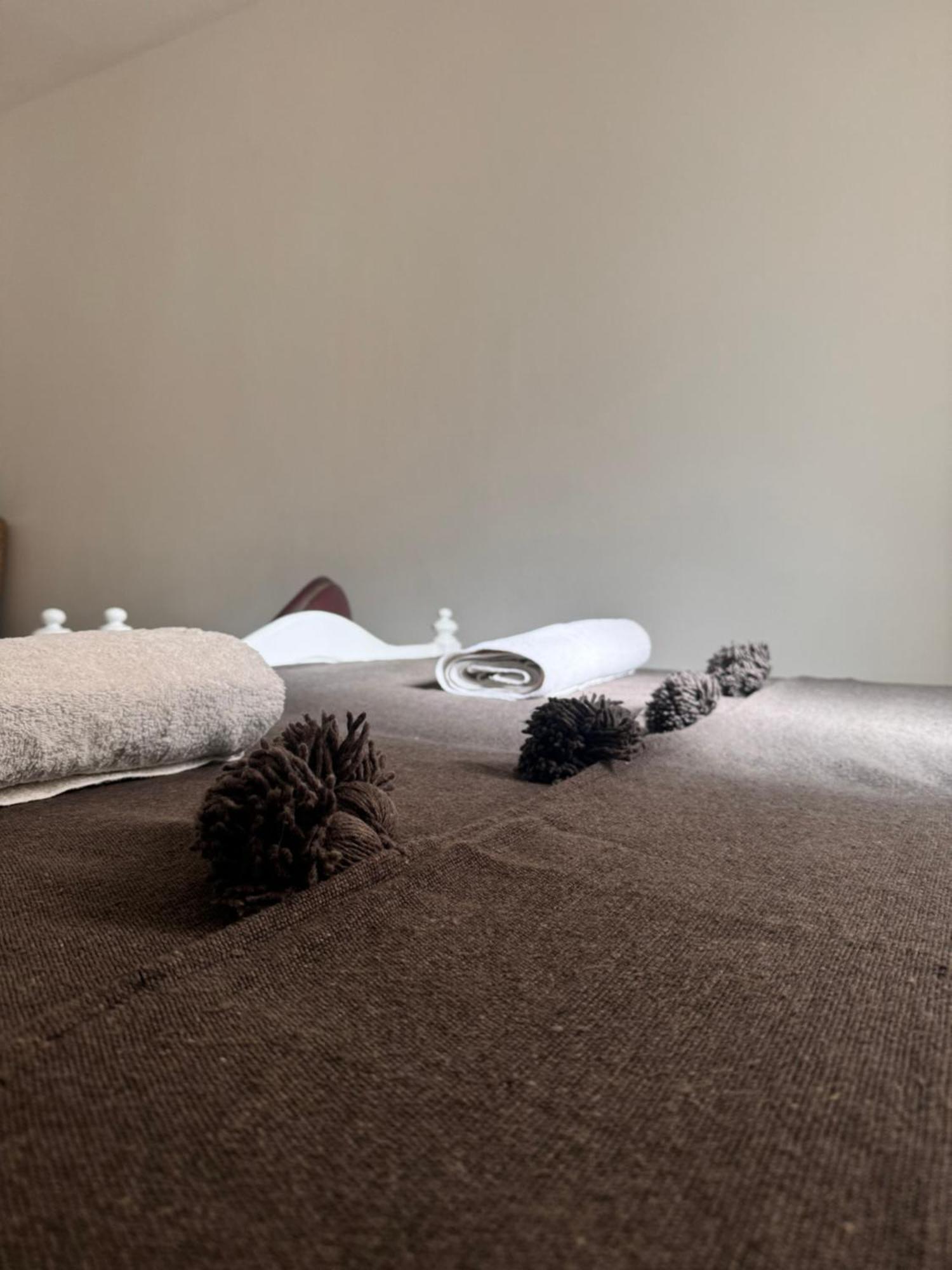 El Moja Surfhouse Hotel Sidi Ifni Ngoại thất bức ảnh